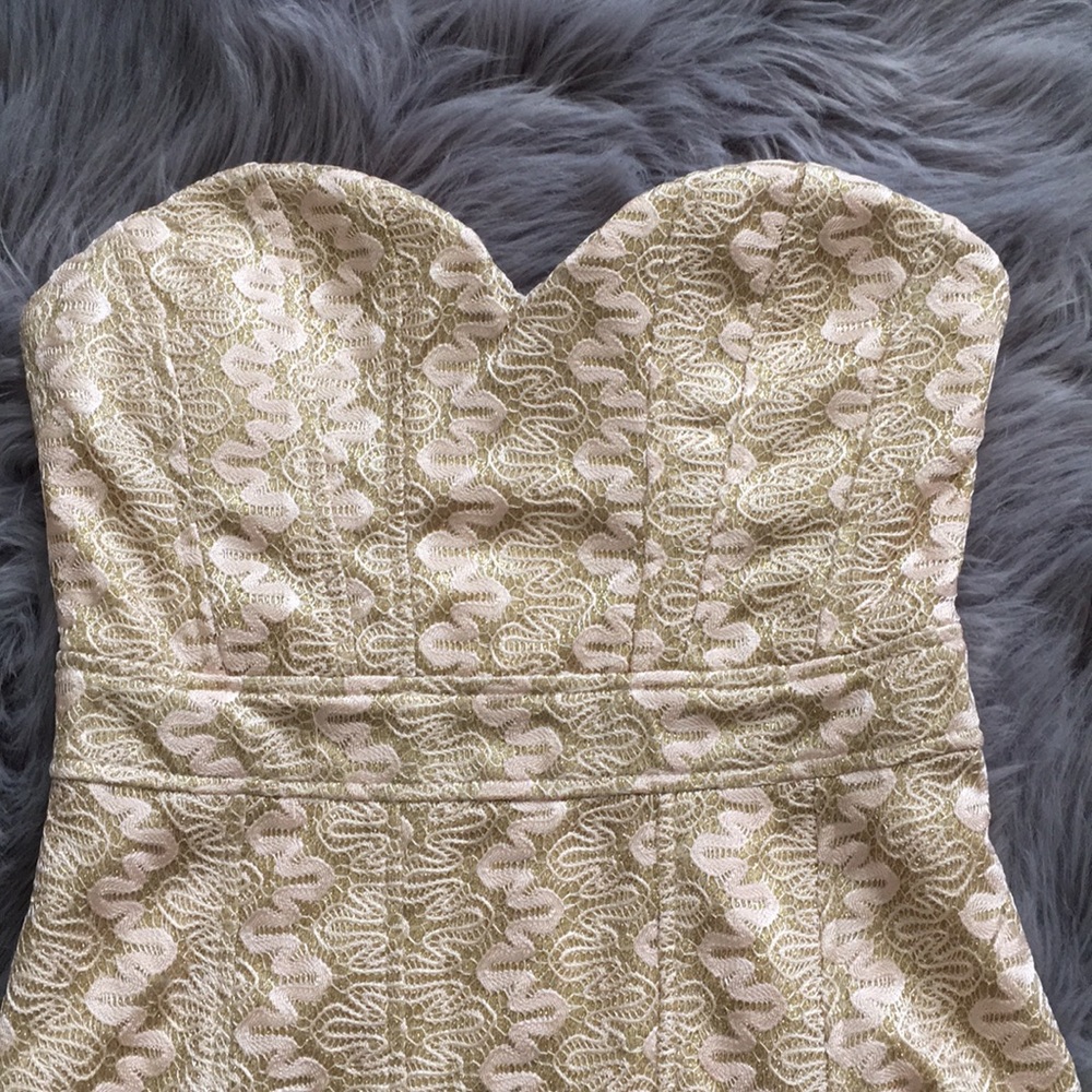 Dress ❤️ - Picture 2 of 4